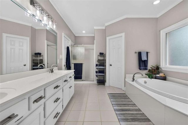 708 Branchview Court, Mcdonough, GA 30252