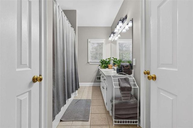 708 Branchview Court, Mcdonough, GA 30252