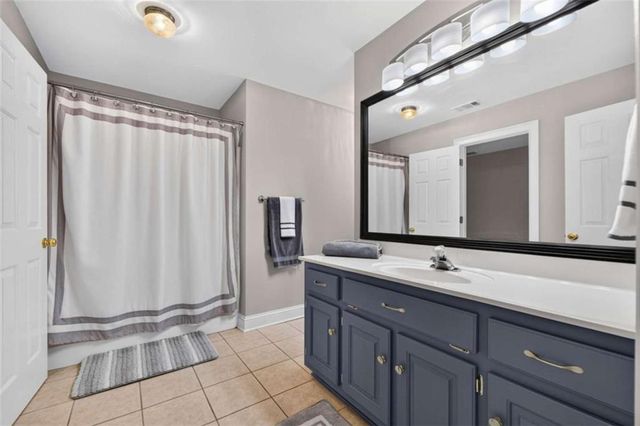 708 Branchview Court, Mcdonough, GA 30252