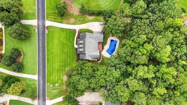 708 Branchview Court, Mcdonough, GA 30252