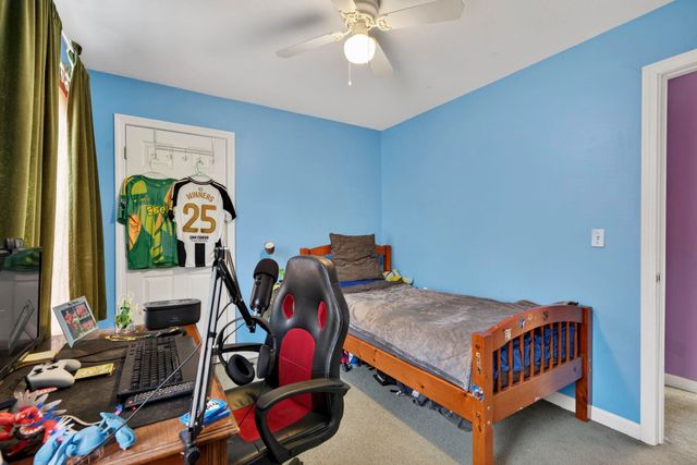 14 Madison Circle, Hillsborough, NH 03244