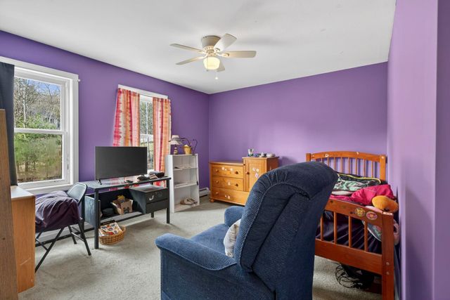 14 Madison Circle, Hillsborough, NH 03244