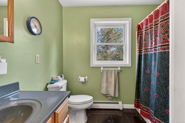 14 Madison Circle, Hillsborough, NH 03244