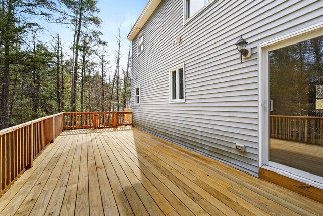14 Madison Circle, Hillsborough, NH 03244