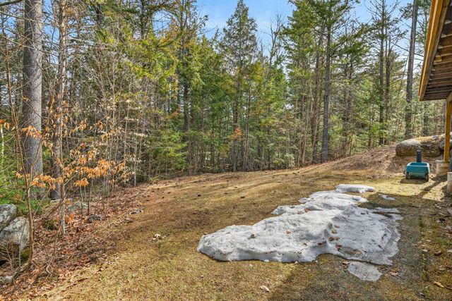 14 Madison Circle, Hillsborough, NH 03244