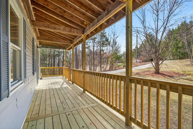 14 Madison Circle, Hillsborough, NH 03244