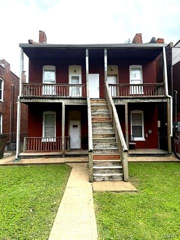 2710 Chippewa Street, St Louis, MO 63118