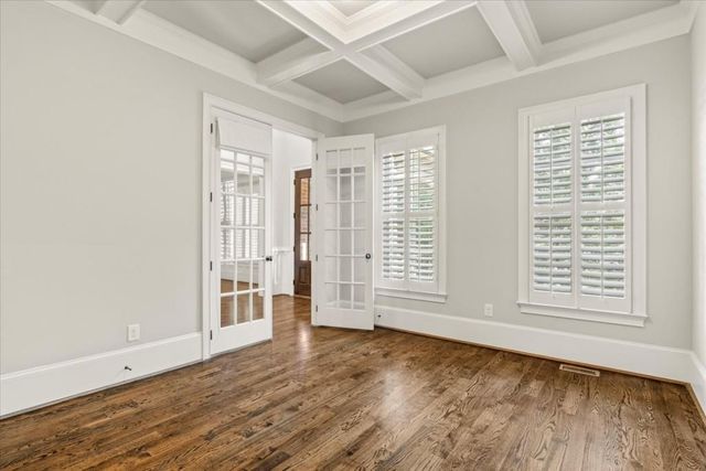 297 GREYHAVEN LN, Marietta, GA 30068