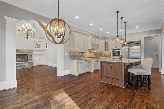 297 GREYHAVEN LN, Marietta, GA 30068