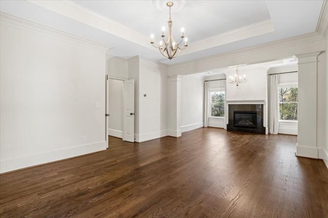 297 GREYHAVEN LN, Marietta, GA 30068