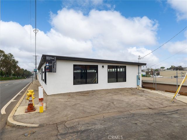 805 E El Segundo Boulevard, El Segundo, CA 90245