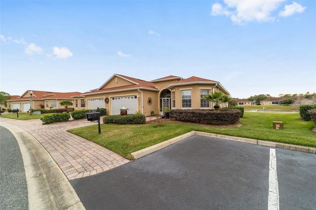 10161 MAINSAIL DRIVE, Oxford, FL 34484