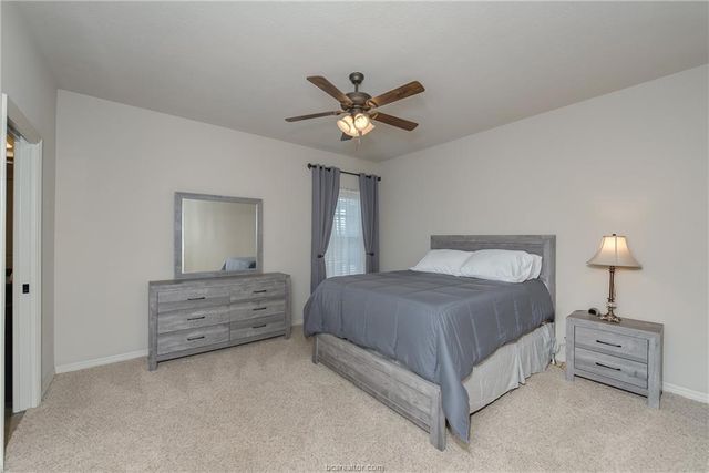 1408 Crescent Ridge Drive, College Station, TX 77845