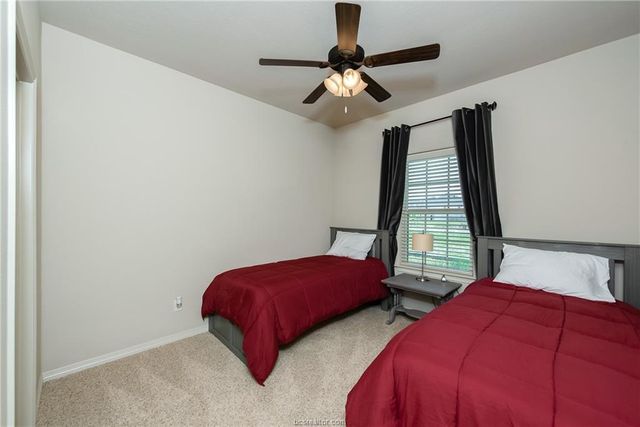 1408 Crescent Ridge Drive, College Station, TX 77845