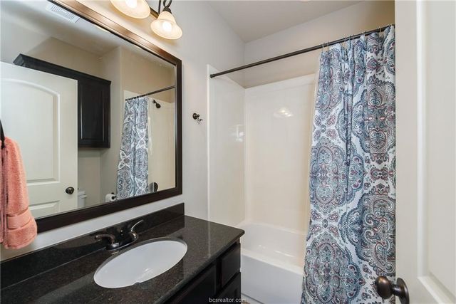 1408 Crescent Ridge Drive, College Station, TX 77845