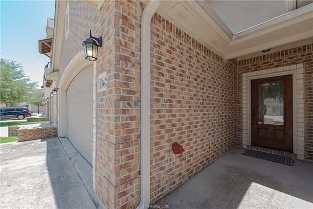 1408 Crescent Ridge Drive, College Station, TX 77845