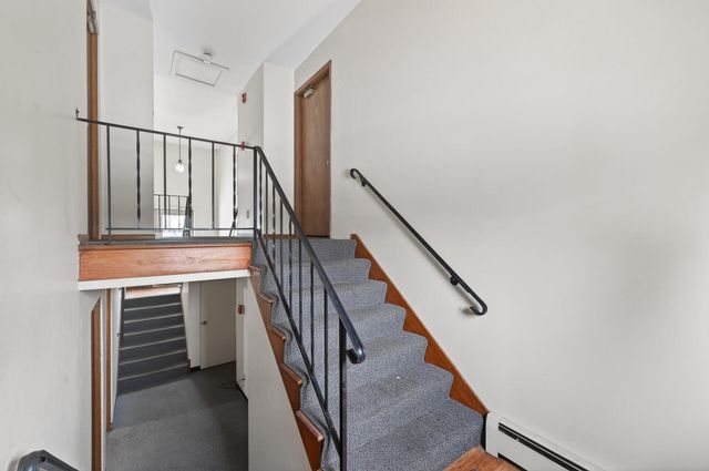 2717 Virginia Avenue N, New Hope, MN 55427