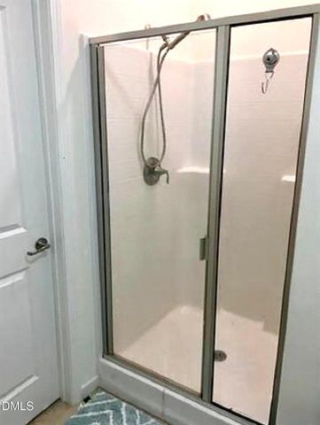 725 Edgewater Ridge Court, Apex, NC 27523