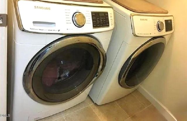 725 Edgewater Ridge Court, Apex, NC 27523