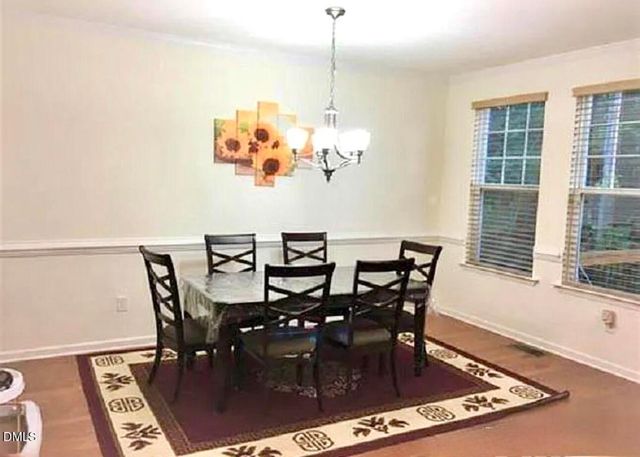 725 Edgewater Ridge Court, Apex, NC 27523