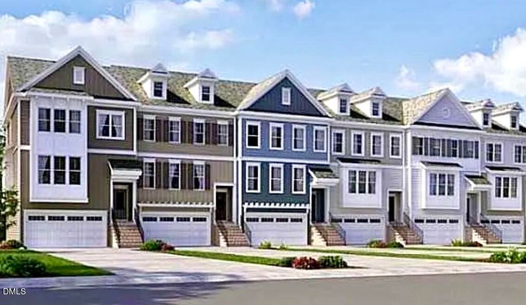 725 Edgewater Ridge Court, Apex, NC 27523