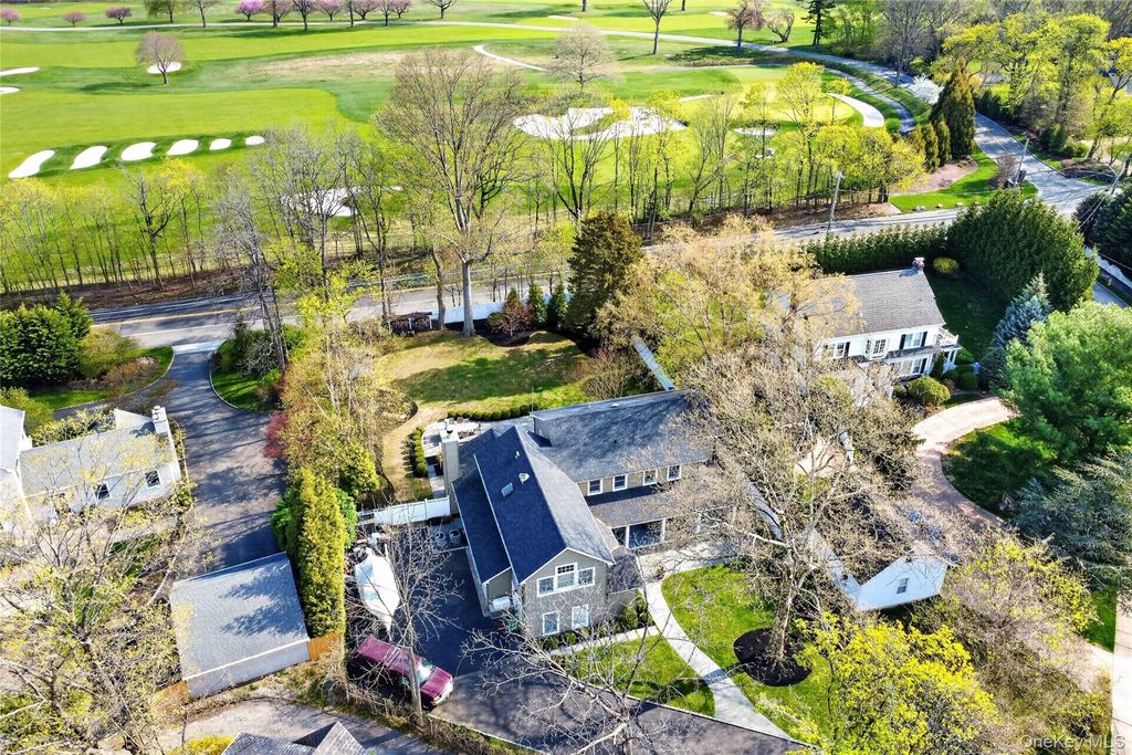 21 Midland Street, Cold Spring Harbor, NY 11724