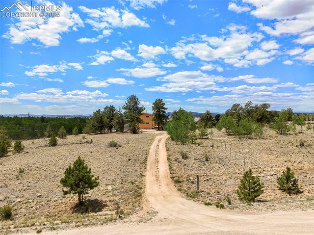 1689 Grand Teton Drive, Hartsel, CO 80449