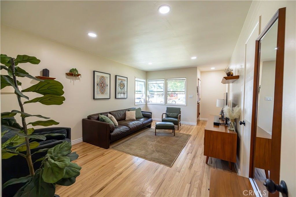 415 S Devon, Orange, CA 92868 — photo 3