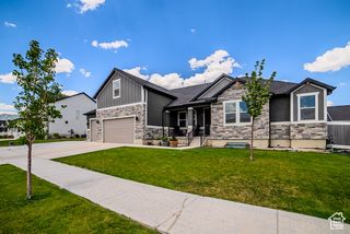 127 E CRANER PEAK DR, Eagle Mountain, UT 84005