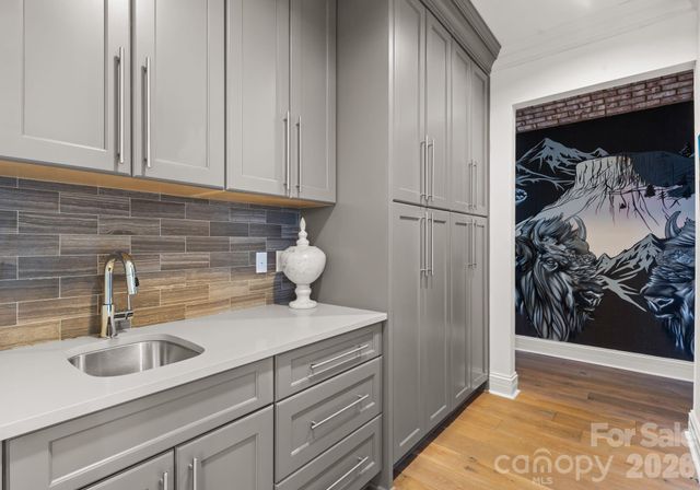 222 S Caldwell Street 2203, Charlotte, NC 28202