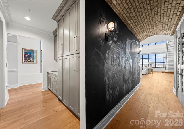 222 S Caldwell Street 2203, Charlotte, NC 28202