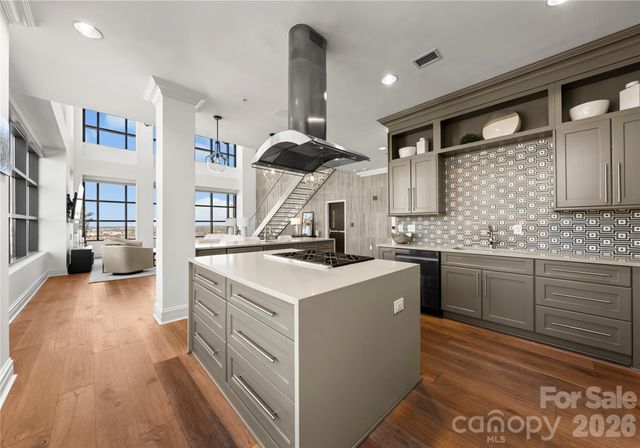 222 S Caldwell Street 2203, Charlotte, NC 28202