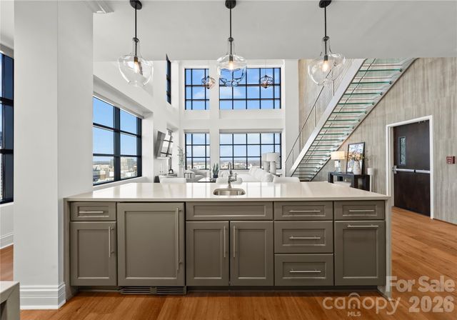 222 S Caldwell Street 2203, Charlotte, NC 28202