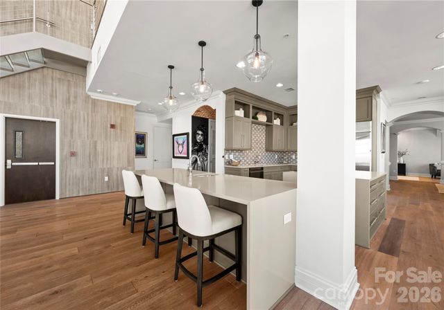 222 S Caldwell Street 2203, Charlotte, NC 28202