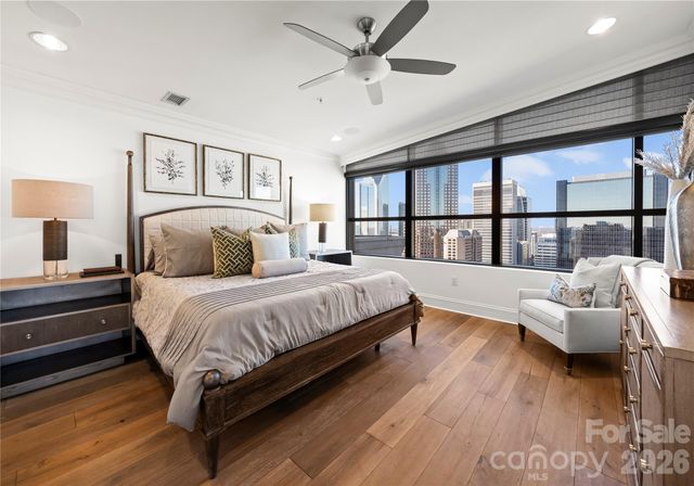 222 S Caldwell Street 2203, Charlotte, NC 28202