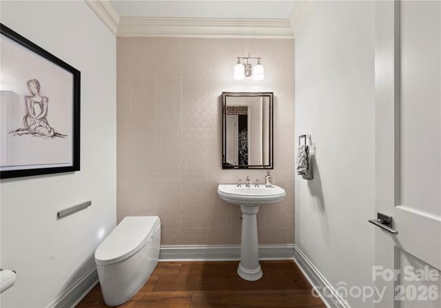 222 S Caldwell Street 2203, Charlotte, NC 28202