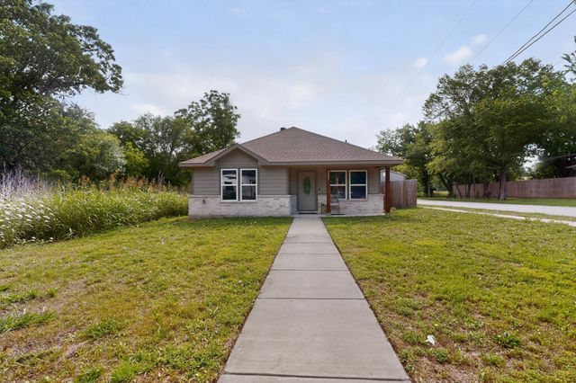 3221 Gibbons Street, Greenville, TX 75401