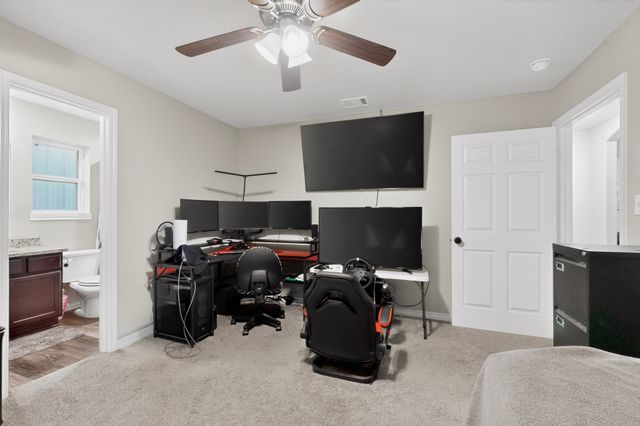 3221 Gibbons Street, Greenville, TX 75401