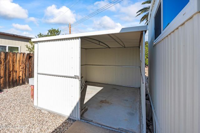 5772 W Lazy S Street, Tucson, AZ 85713