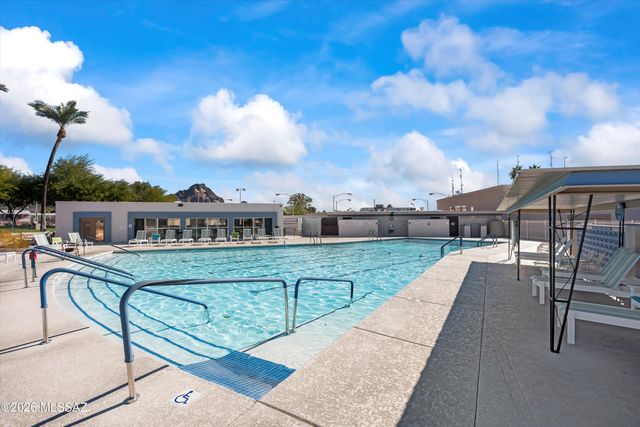 5772 W Lazy S Street, Tucson, AZ 85713