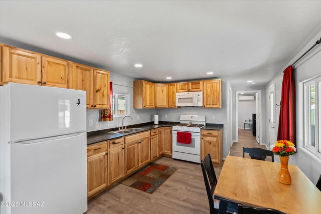 5772 W Lazy S Street, Tucson, AZ 85713