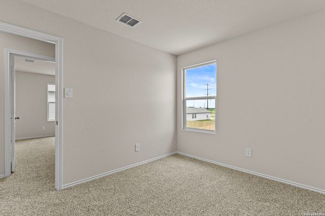 1011 Bold Run, Seguin, TX 78155
