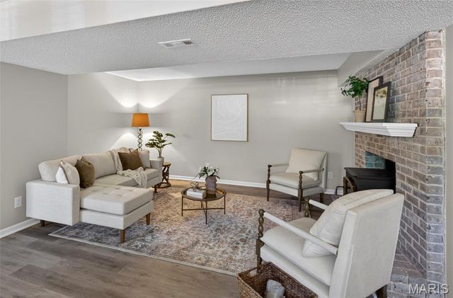 940 Ampere Court, Lake St Louis, MO 63367