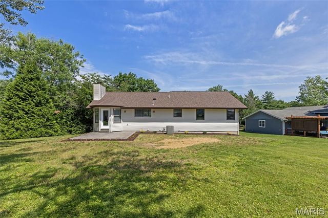 940 Ampere Court, Lake St Louis, MO 63367