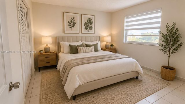 1975 NE 135th St 3F, North Miami, FL 33181