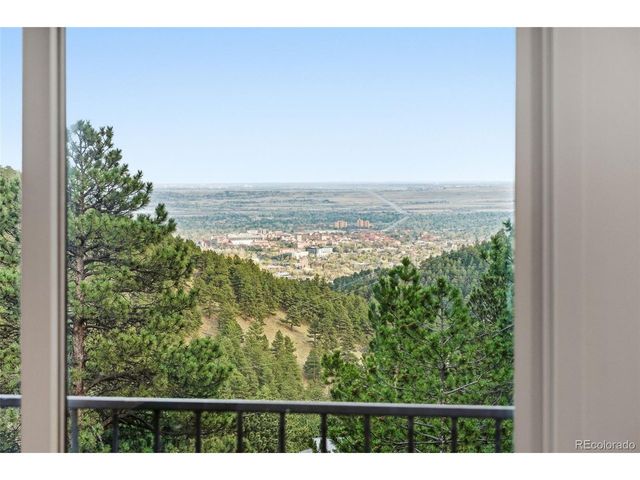 208 Seven Hills Dr, Boulder, CO 80302