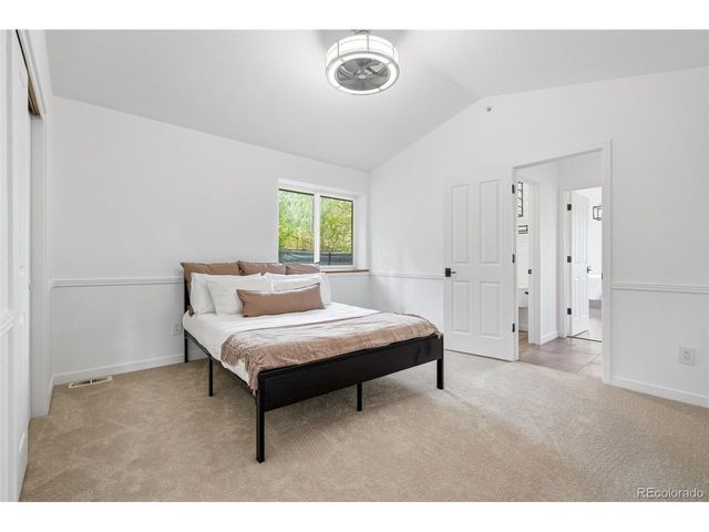 208 Seven Hills Dr, Boulder, CO 80302