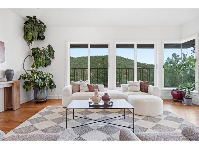 208 Seven Hills Dr, Boulder, CO 80302
