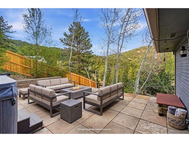 208 Seven Hills Dr, Boulder, CO 80302