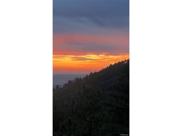208 Seven Hills Dr, Boulder, CO 80302